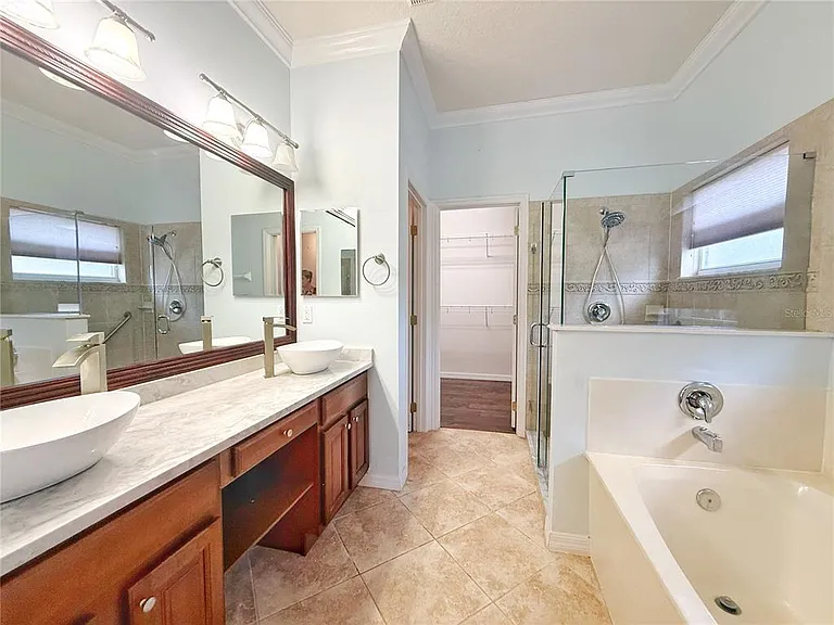 2222 Caxton Ave — Photo 11