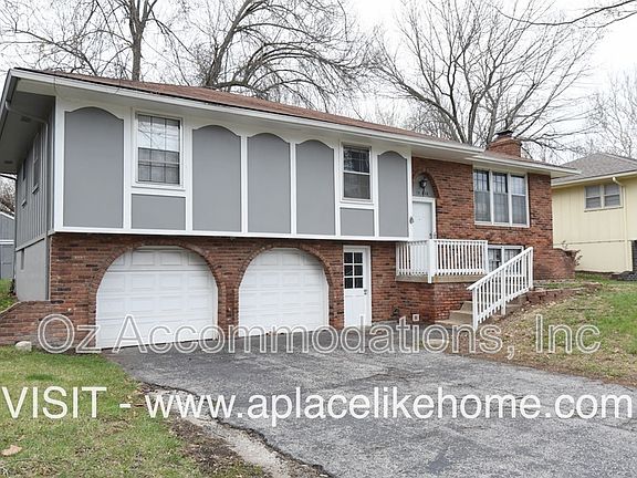 2nd image of 13828 Bennington Ave