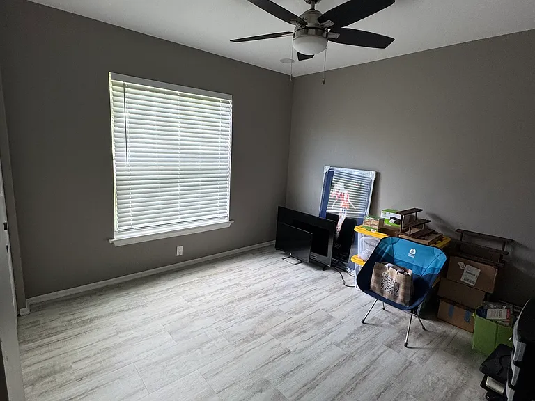 16005 Royal Aberdeen Pl — Photo 24