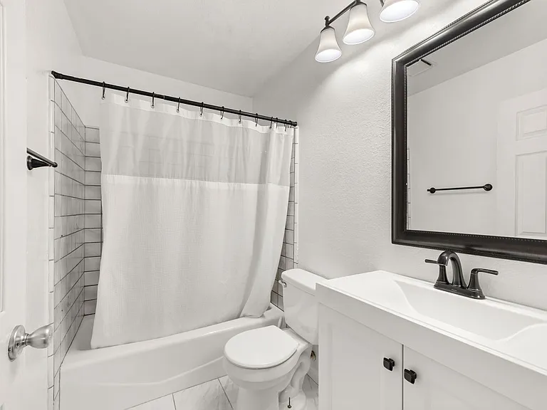 11462 Brackenfern Ct — Photo 11