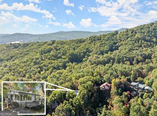 476 Hawk Hill Ln, Lakemont, GA 30552