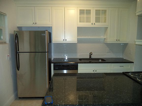 3rd image of 126 Dogwood St