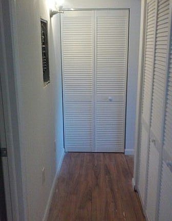 3rd image of 4805 Alt #19-425