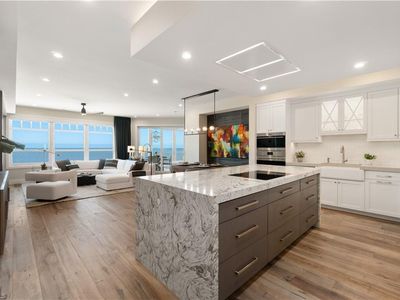 255 Barefoot Beach Blvd APT 402, Naples, FL, 34134
