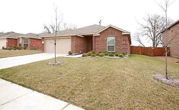 3rd image of 1417 Hanover Ln