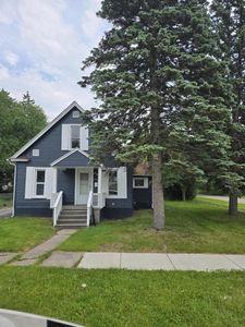 1420 Sweet St, Saginaw, MI, 48602