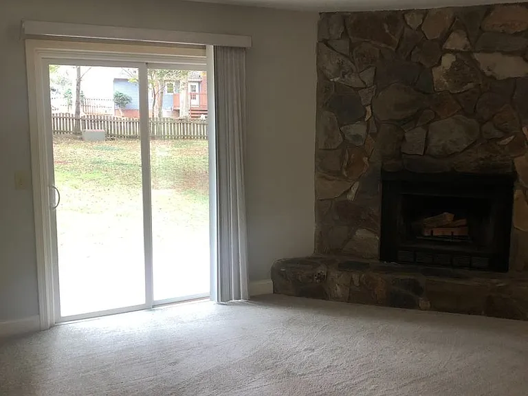 120 Valley Forge Dr — Photo 4