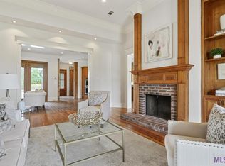 11125 N Lakeside Oaks Ave, Baton Rouge, LA 70810