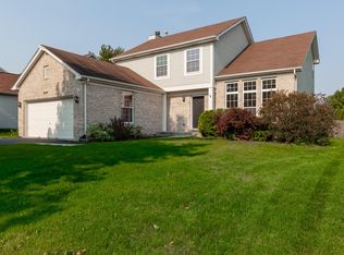 2659 Barrington Dr, Aurora, IL
