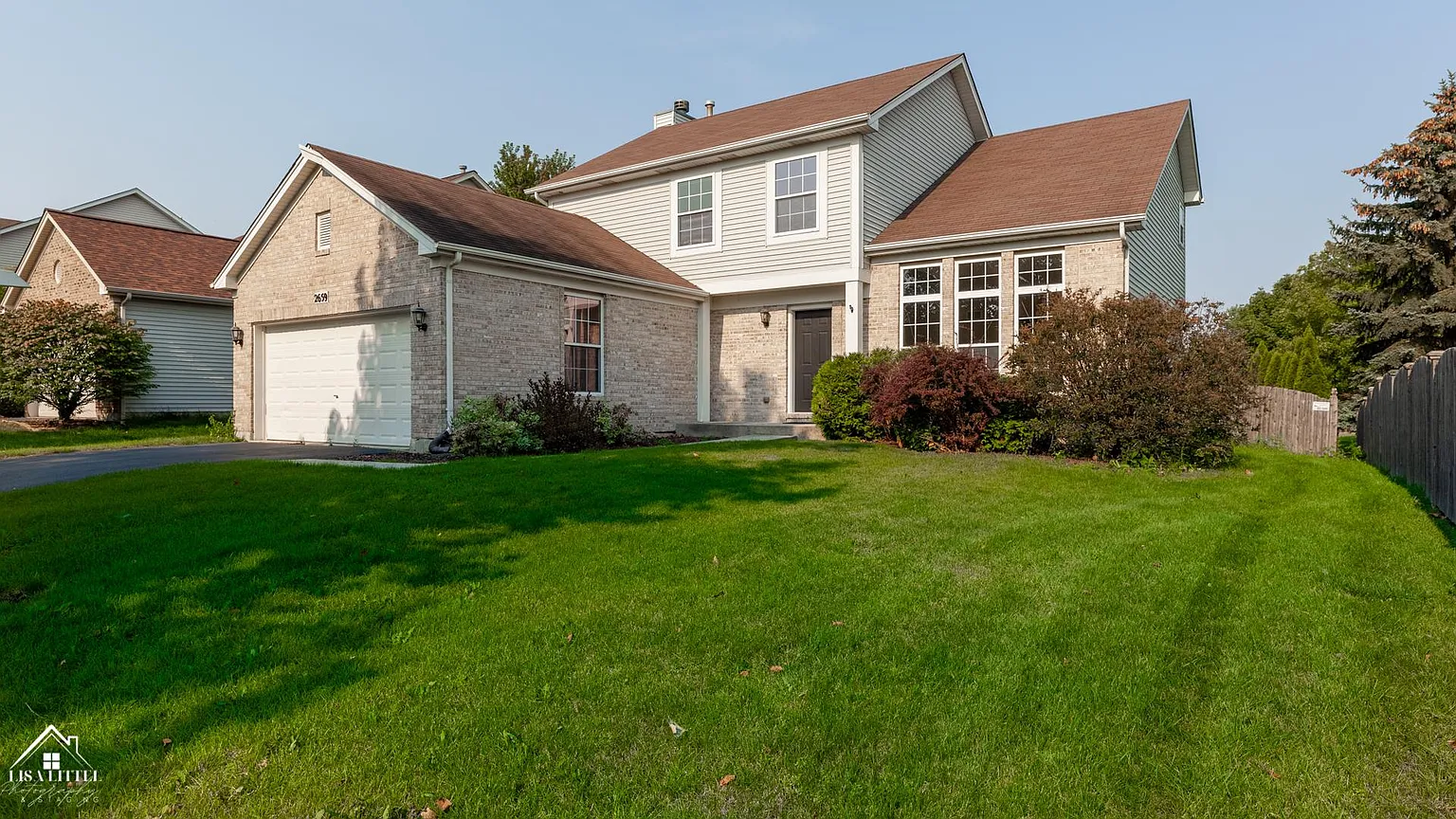 2659 Barrington Dr photo 1