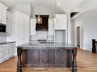 17304 Noland St, Overland Park, KS 66221