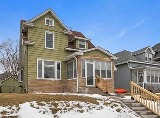 944 Iglehart Ave, Saint Paul, MN 55104