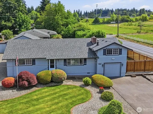 7002 106th Street E, Puyallup, WA 98373