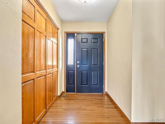 3rd image of 837 Kendra Ann Dr