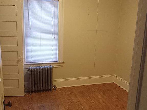 5th image of 588 Park Ave APT 1