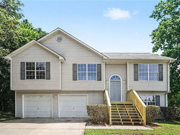 4967 McKinley Dr, Lula, GA 30554