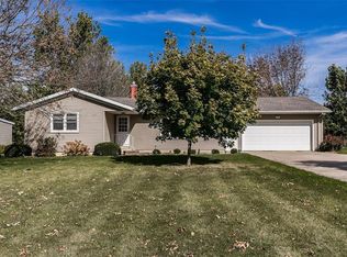 4315 V St, Homestead, IA 52236