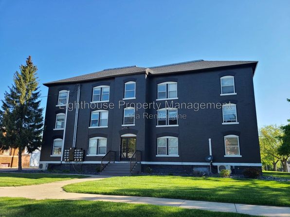 917 Pearl St APT 12