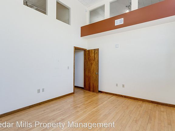 4th image of 1220 E Kellogg Dr APT 208