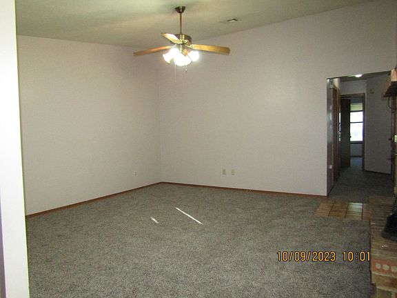 5th image of 1509 NW Columbia Ave APT A