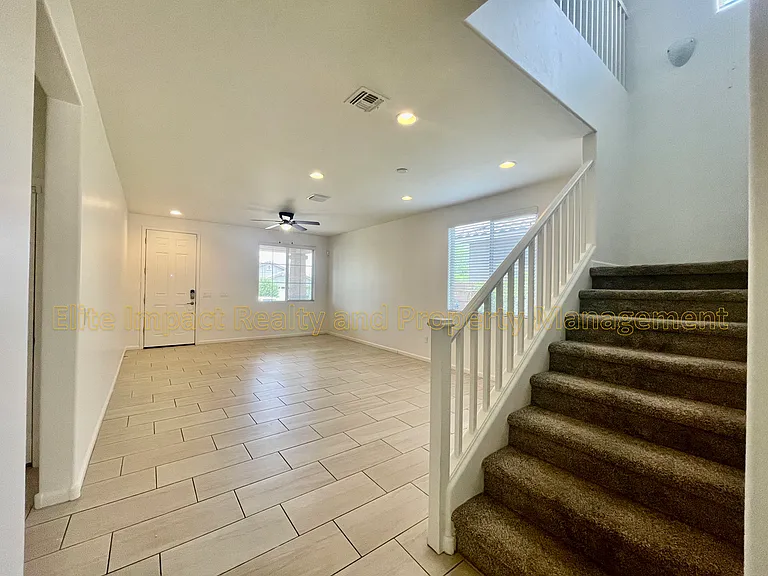 11442 E Dry Wind Dr — Photo 3