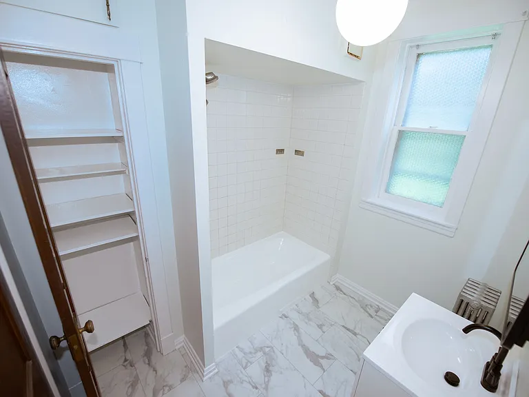 5051 W Berenice Ave #1 — Photo 8