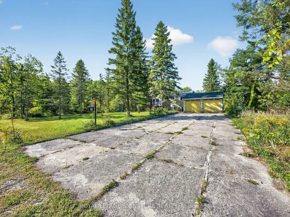 77 Bass Bay Dr #81, Tay, ON L0K 2A0