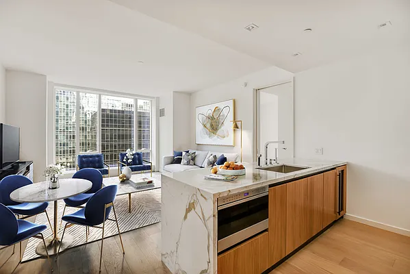 Rented by Compass | media 14