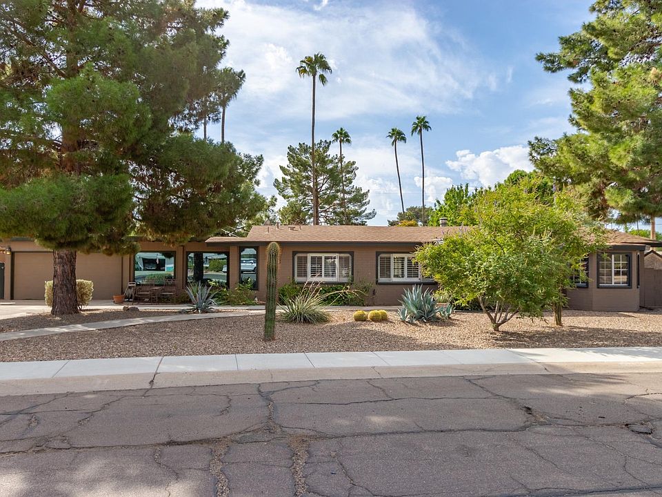 1st image of 8224 N 57th Dr
