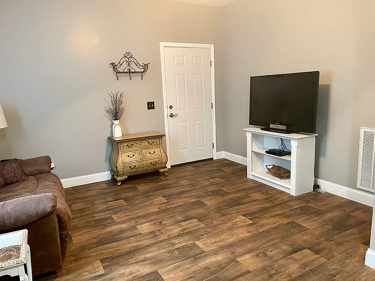 New Home Loop — Photo 2