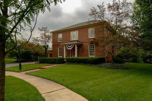 1st image of 4670 Cavendish Ct