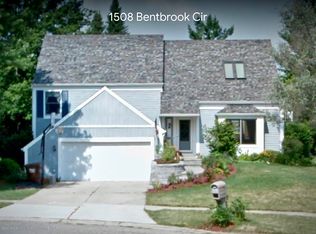 1515 Bentbrook Cir, Lansing, MI