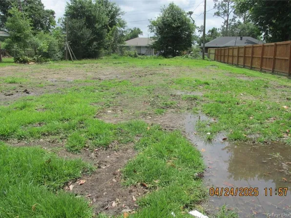 3609 Monroe St, Lake Charles, LA 70607