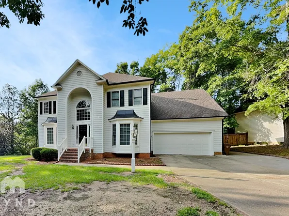 302 Barthel Dr, Cary, NC 27513