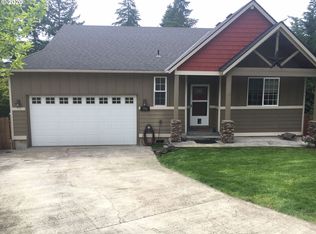 793 NE Edgehill Dr, Estacada, OR 97023