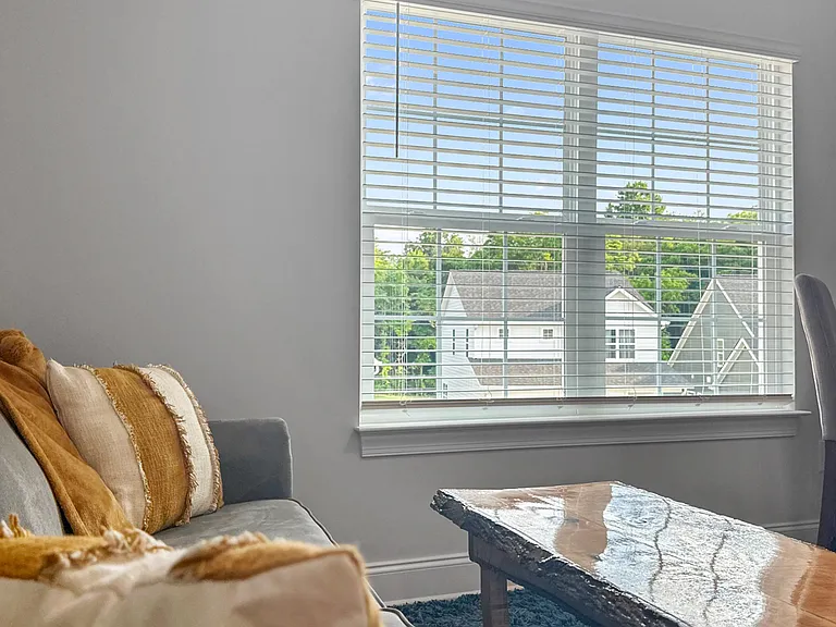1621 Spring Berry Ln — Photo 42