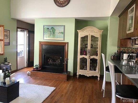 4th image of 565 Walnut Ln