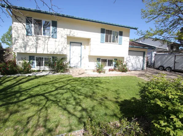 1875 S Ivory Ct, Aurora, CO 80017