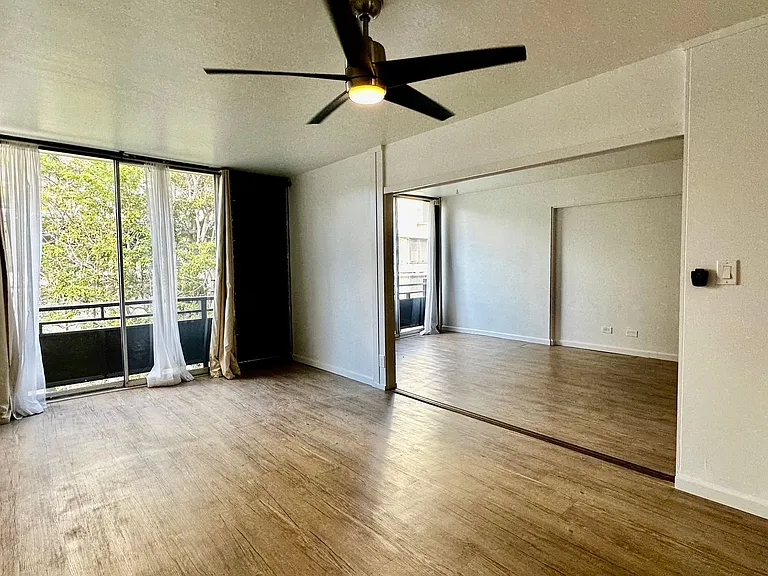 1630 Makiki St #B301 — Photo 11