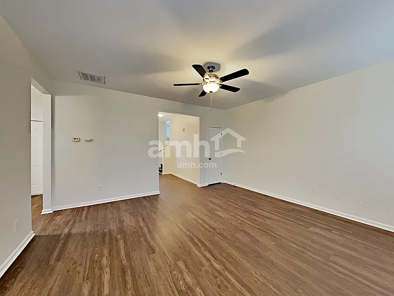 4125 Arch Pass — Photo 9
