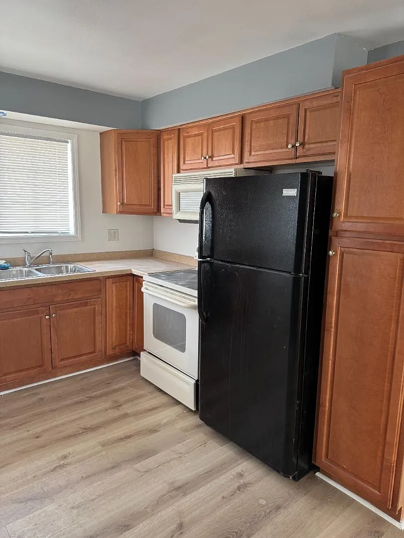 Unit Photo - 2227 N 36th St #2231