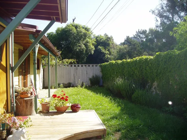 19751 Grand View Dr, Topanga, CA 90290