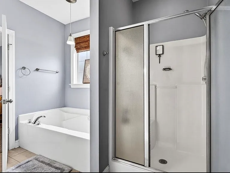245 Colby Ct — Photo 17