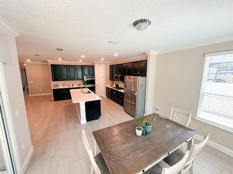 560 Glorieta Dr — Photo 11