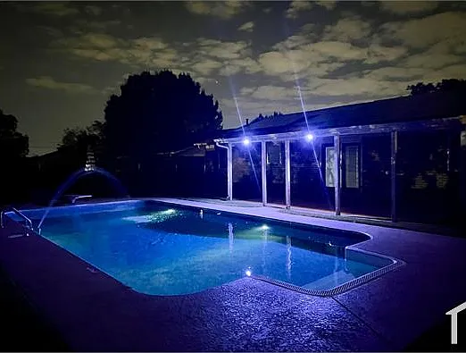 4 bed, 1588 sqft, $2,500 — Photo 3