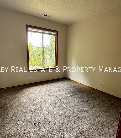 10271 SW Evergreen Ct — Photo 12