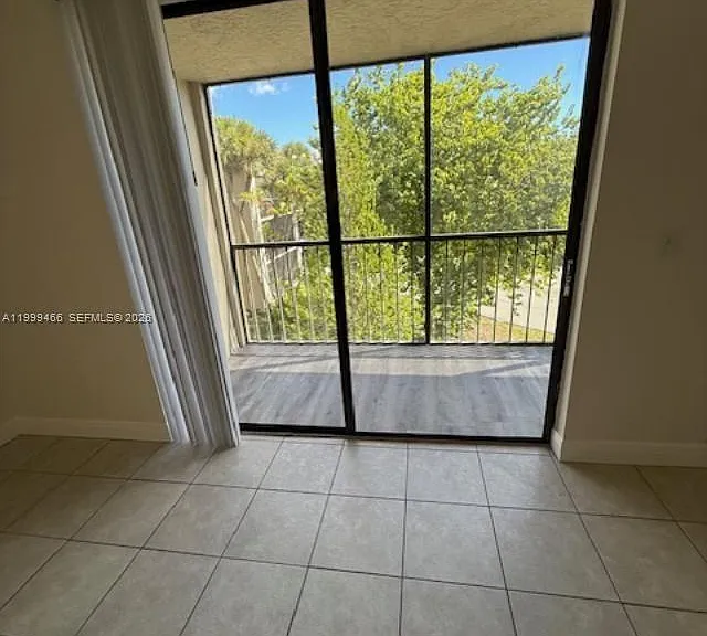 8075 SW 107th Ave #305 — Photo 24