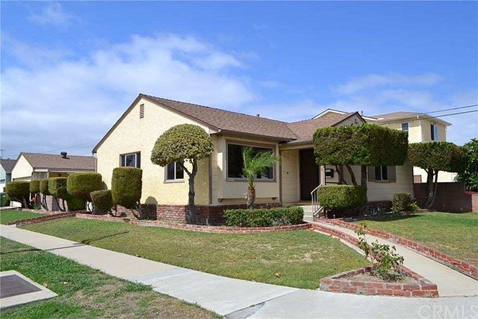 1st image of 3803 Conquista Ave #0