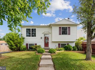 2402 Yarmouth Ln, Crofton, MD 21114