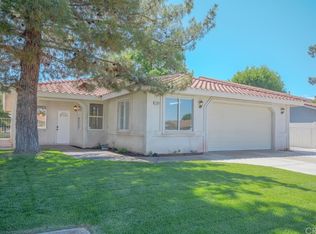 12890 Greensboro Dr, Victorville, CA 92395